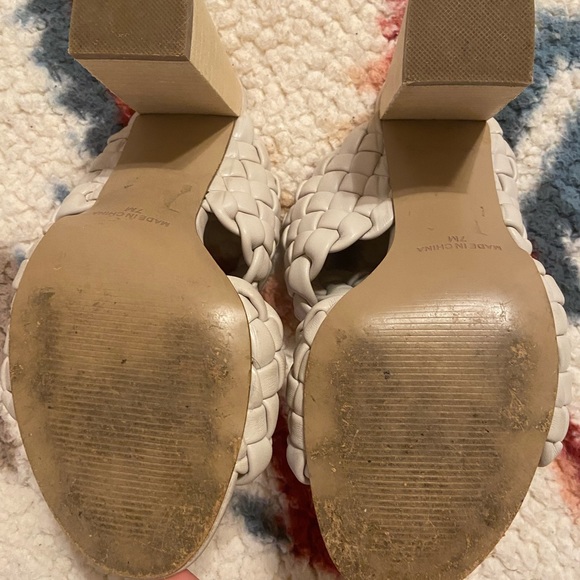 Steve Madden Twisted Bone Sandal - Picture 6 of 9